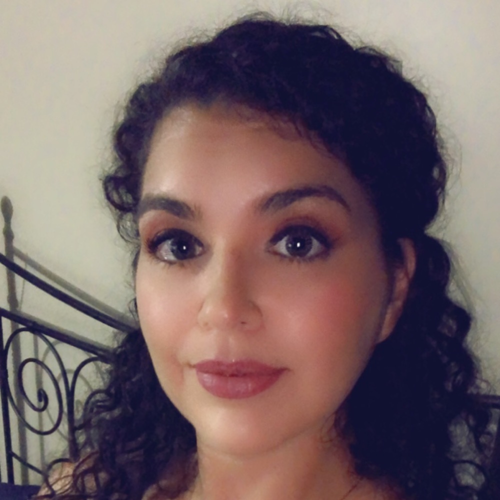 Meet your Posher, Christina